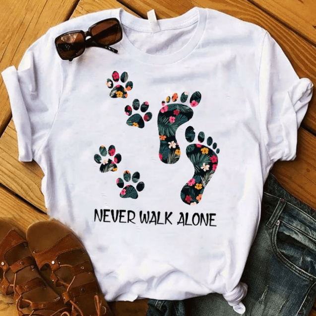 Lavinque T-shirt Design coloré / Blanc / XS T-shirt Femme | Casual & Confortable | Motif Patte d’Animal & Message Inspirant
